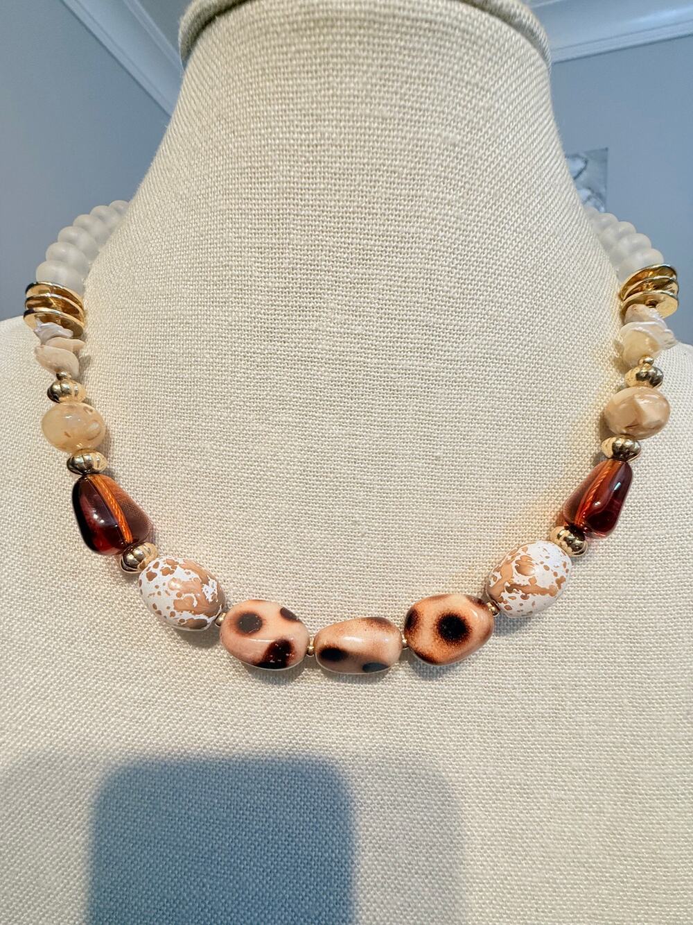 Vintage Mixed Glass & Acrylic Toggle Clasp Necklace 18”